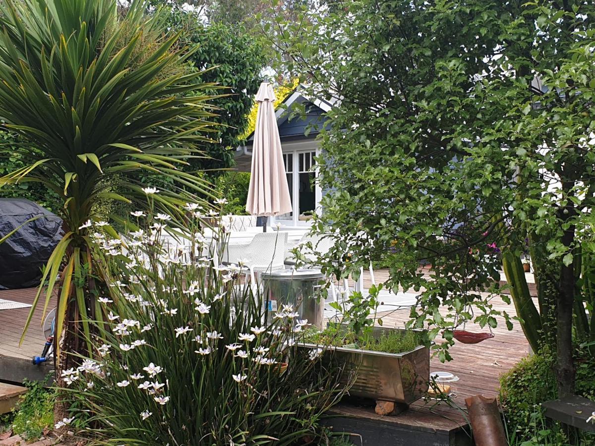 Cabins On Tudor Bed & Breakfast Motueka Luaran gambar