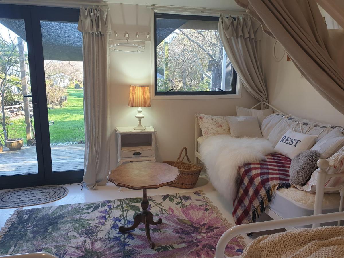 Cabins On Tudor Bed & Breakfast Motueka Luaran gambar