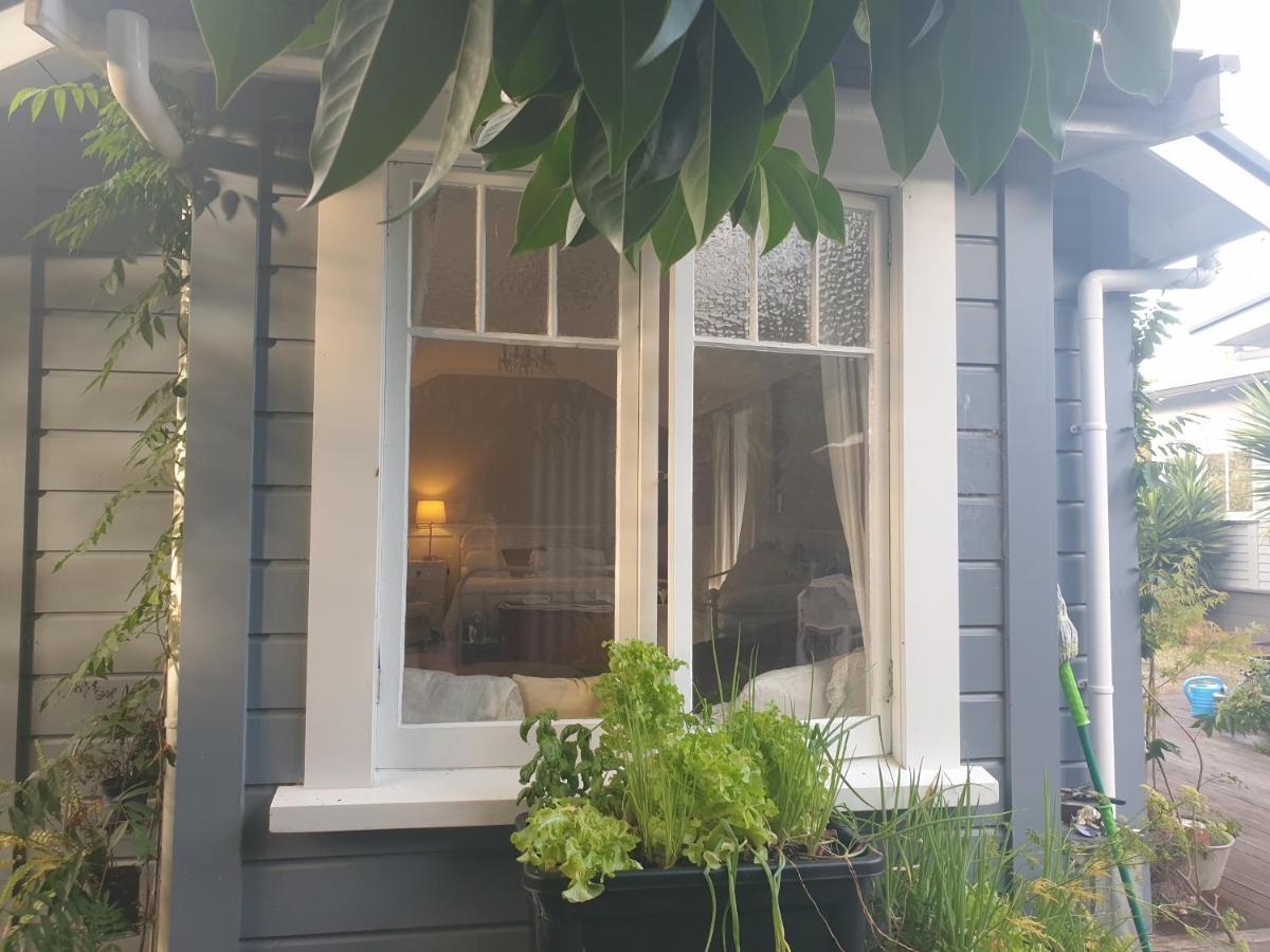 Cabins On Tudor Bed & Breakfast Motueka Luaran gambar