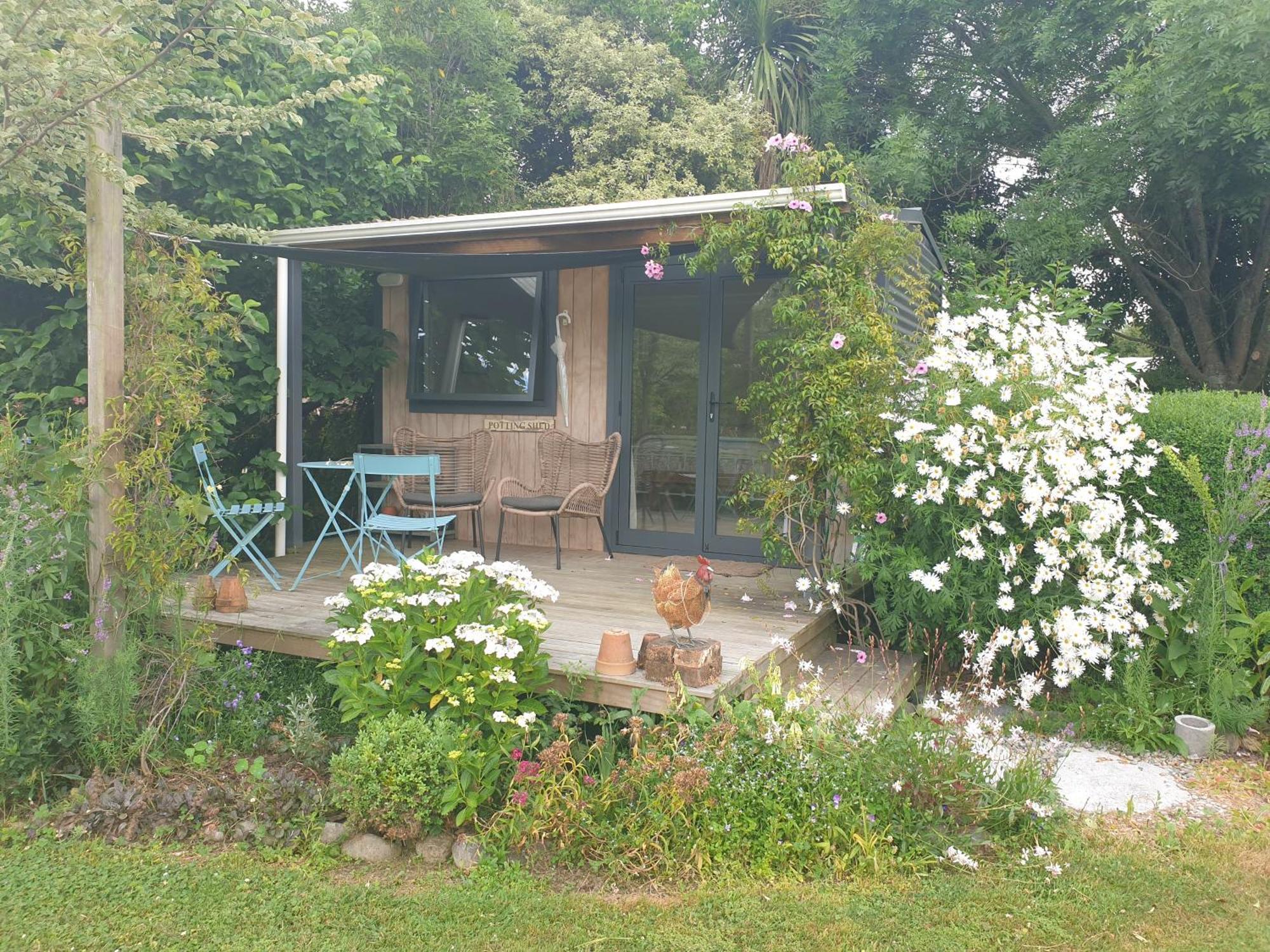 Cabins On Tudor Bed & Breakfast Motueka Luaran gambar